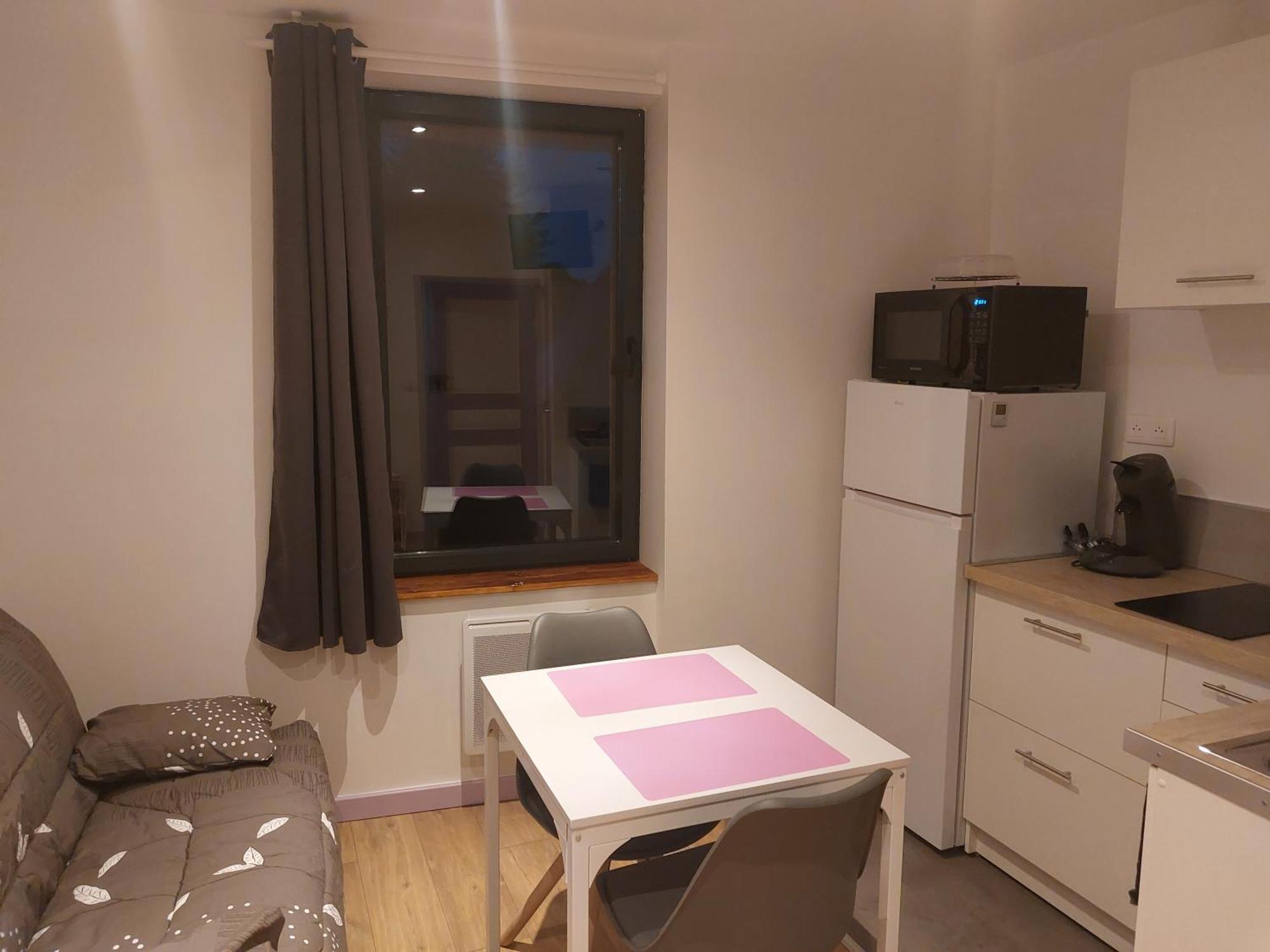 Apartment Refait A Neuf Clos Saint Genest *