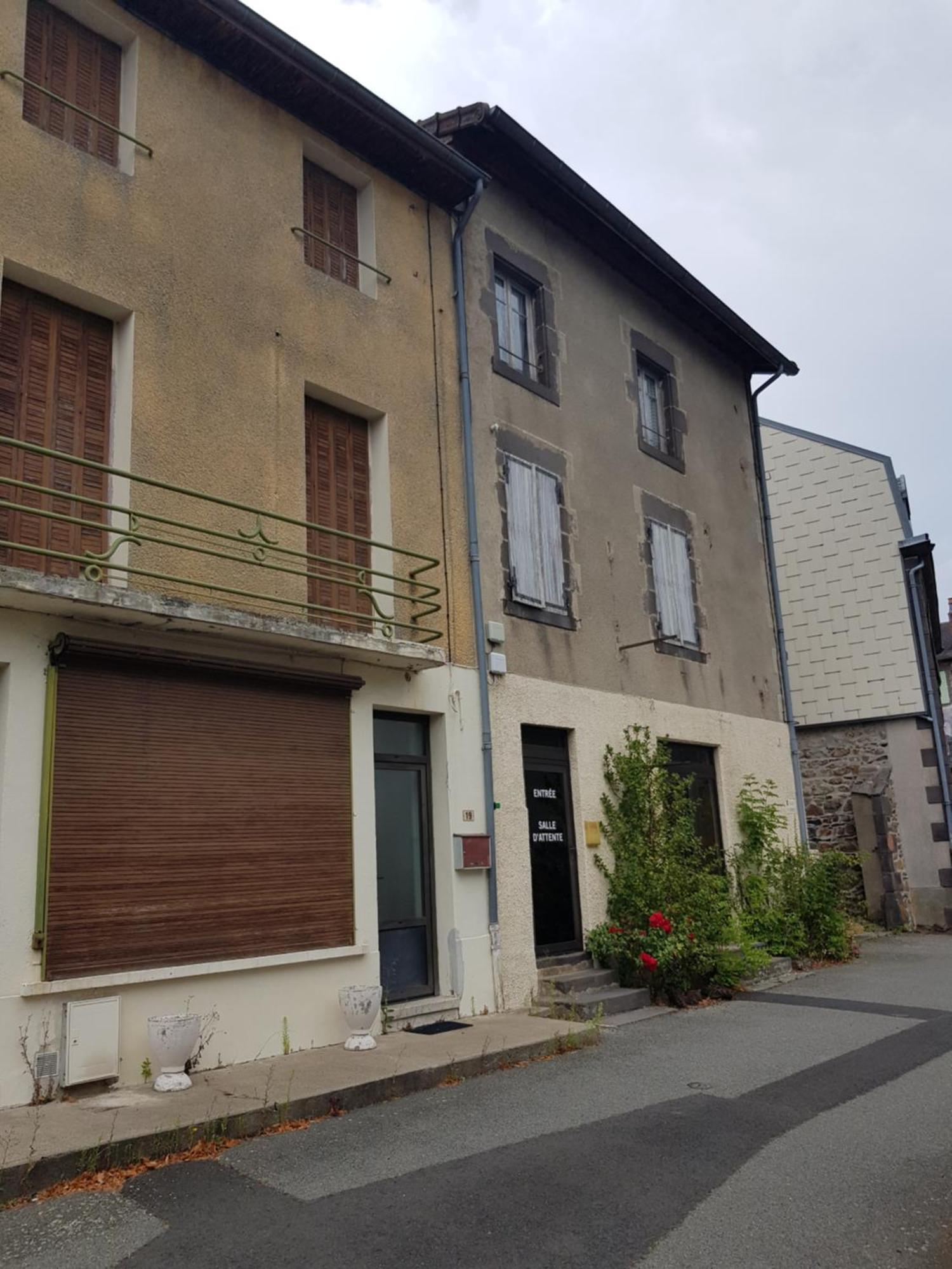 Apartment Refait A Neuf Clos Saint Genest Manzat